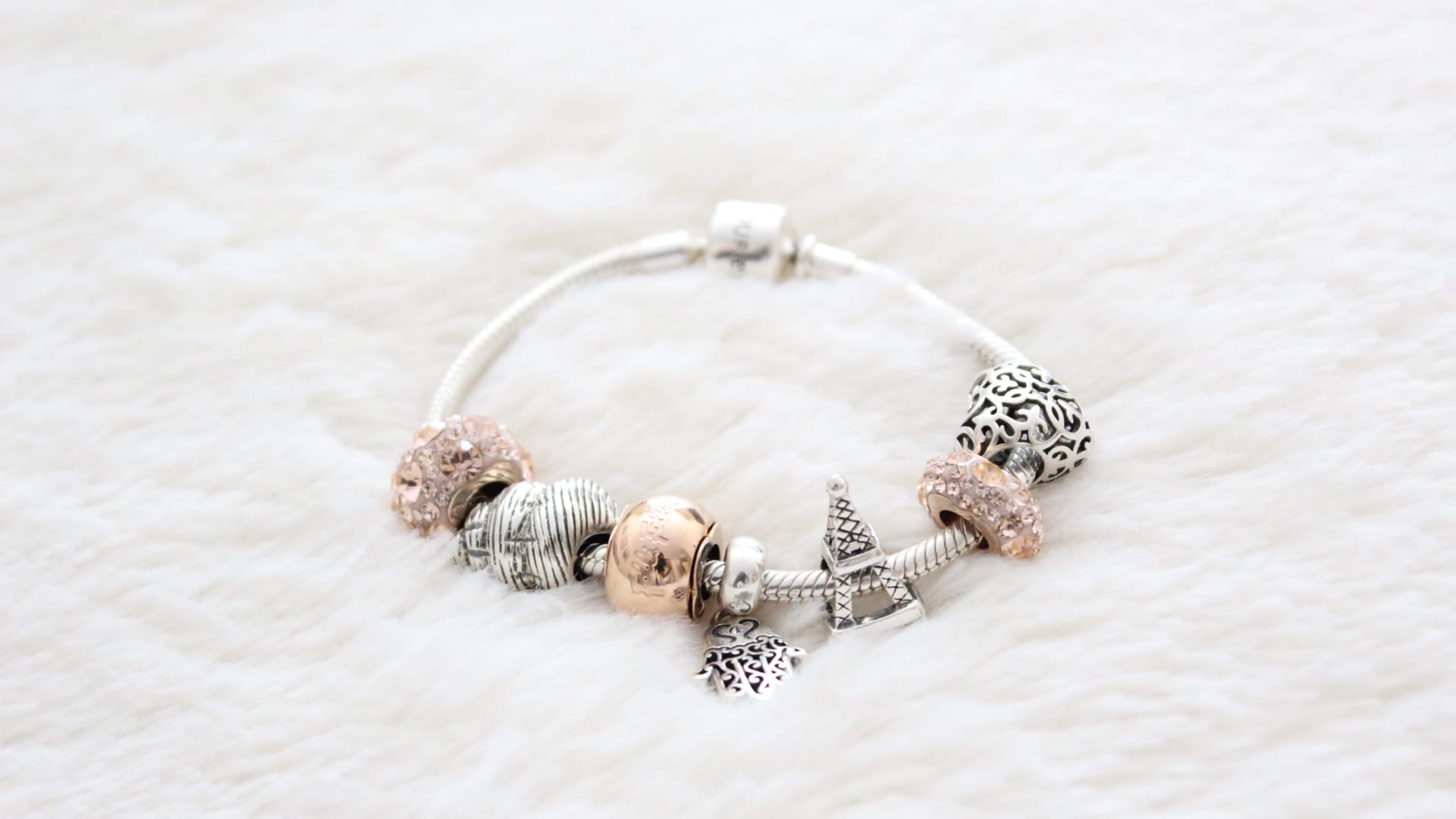 pretty pandora charms