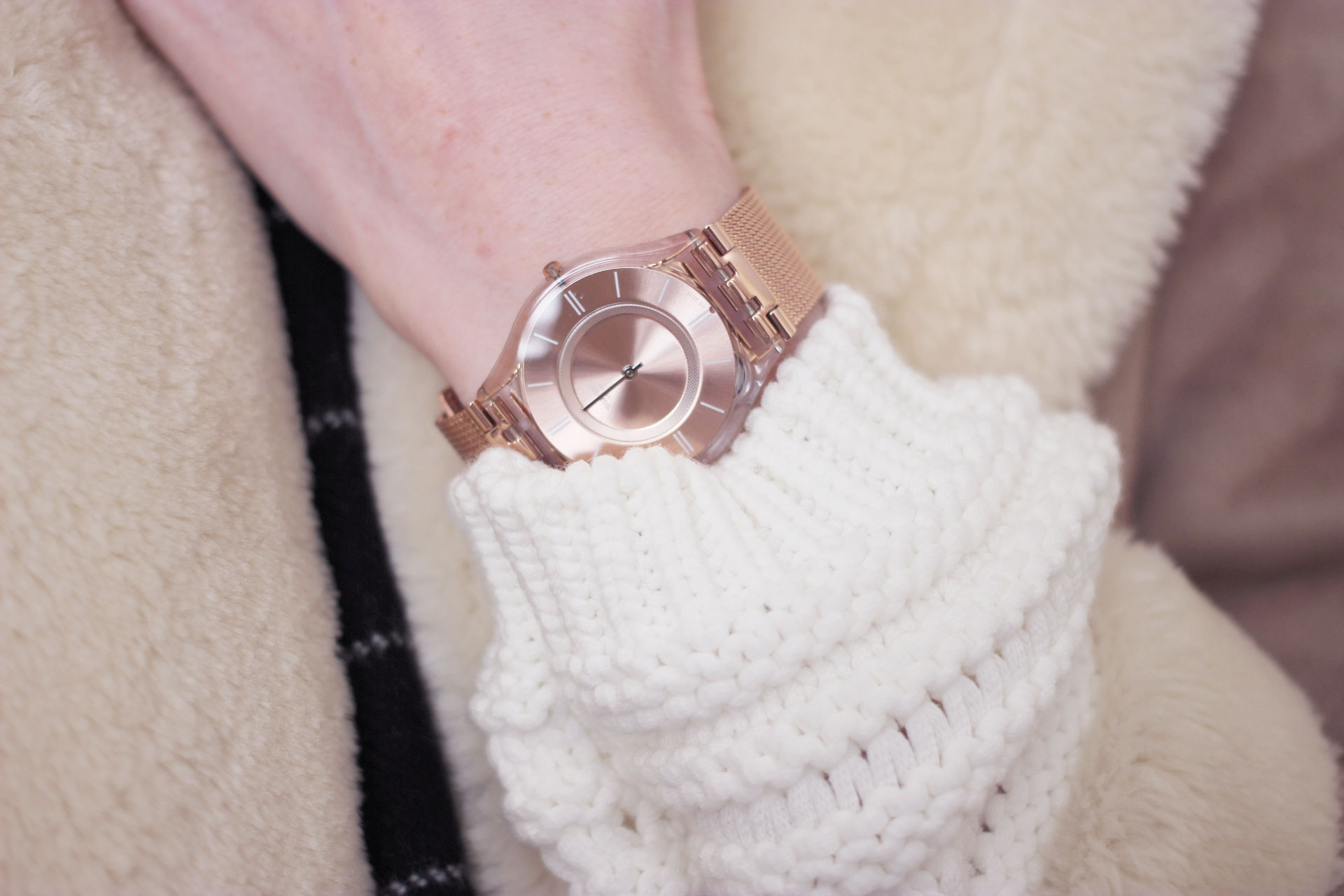 swatch-rose-gold-bracelet-watch